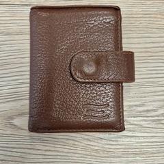 Portemonnee Van Hilde، كما تم الإبلاغ عنه بواسطة Centraal magazijn عبر iLost