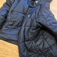 Kurtka, zgłoszono przez GVB przy użyciu iLost