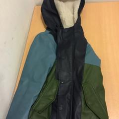 Chaqueta, segundo informou Qbuzz U-OV usando iLost