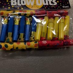 Feestartikel, gisa salatu by IKEA Amsterdam iLost erabiliz