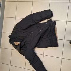 Jaqueta bomber Noir grande taille, segons ha informat ilévia mitjançant iLost