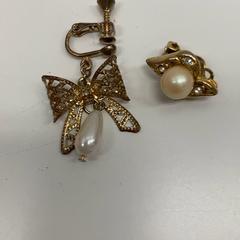 Orecchino, come riportato da IKEA新三郷 utilizzando iLost