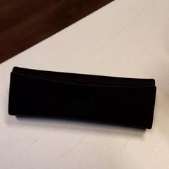 Glasögonfodral med glasögon, rapporterat av Qbuzz ZHN med iLost