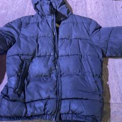 Kurtka, zgłoszono przez De Heeren van Aemstel przy użyciu iLost