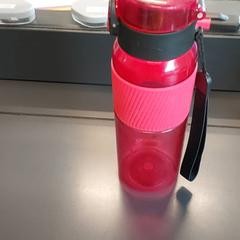 Trinkflasche, gemeldet von Regio Limburg - Leuven über iLost