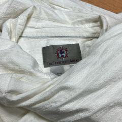 İLost kullanarak Sheraton Brussels Airport Hotel tarafından bildirildiği gibi Gömlek