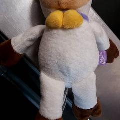 Peluche, como reportado por IKEA Matosinhos utilizando o iLost