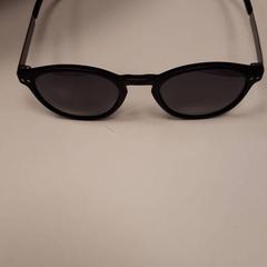 Solglasögon PRETOS, rapporterat av IKEA Loulé med iLost