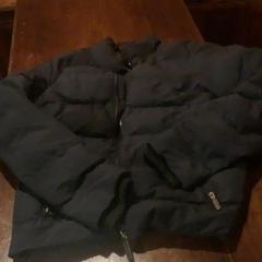 Jacket Donkerblauwe jas, as reported by Café Leentje using iLost