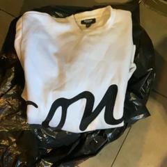 Sudadera White, ha sido reportado por MEININGER Hotel Salzburg City Center con iLost