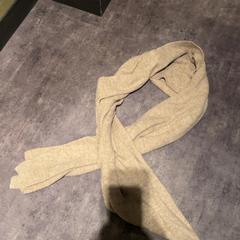 شال، كما تم الإبلاغ عنه بواسطة Van der Valk Hotel Haarlem عبر iLost