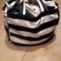 Torba, zgłoszono przez Grand Hotel Amrath Kurhaus przy użyciu iLost