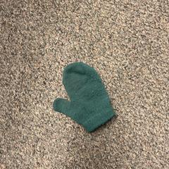 Handschoen kind groen, ako bolo nahlásené Burgers' Zoo pomocou iLost