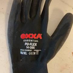 Rękawiczki Zwart, zgłoszono przez Artis przy użyciu iLost