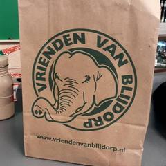 Sac Met diverse aankopen, a été signalé par Diergaarde Blijdorp utilisant iLost