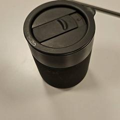 Gobelet, a été signalé par Vrije Universiteit Amsterdam utilisant iLost