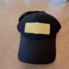 Casquette noire adulte casquettes noir, som rapportert av IKEA Lyon Grand Parilly ved bruk av iLost