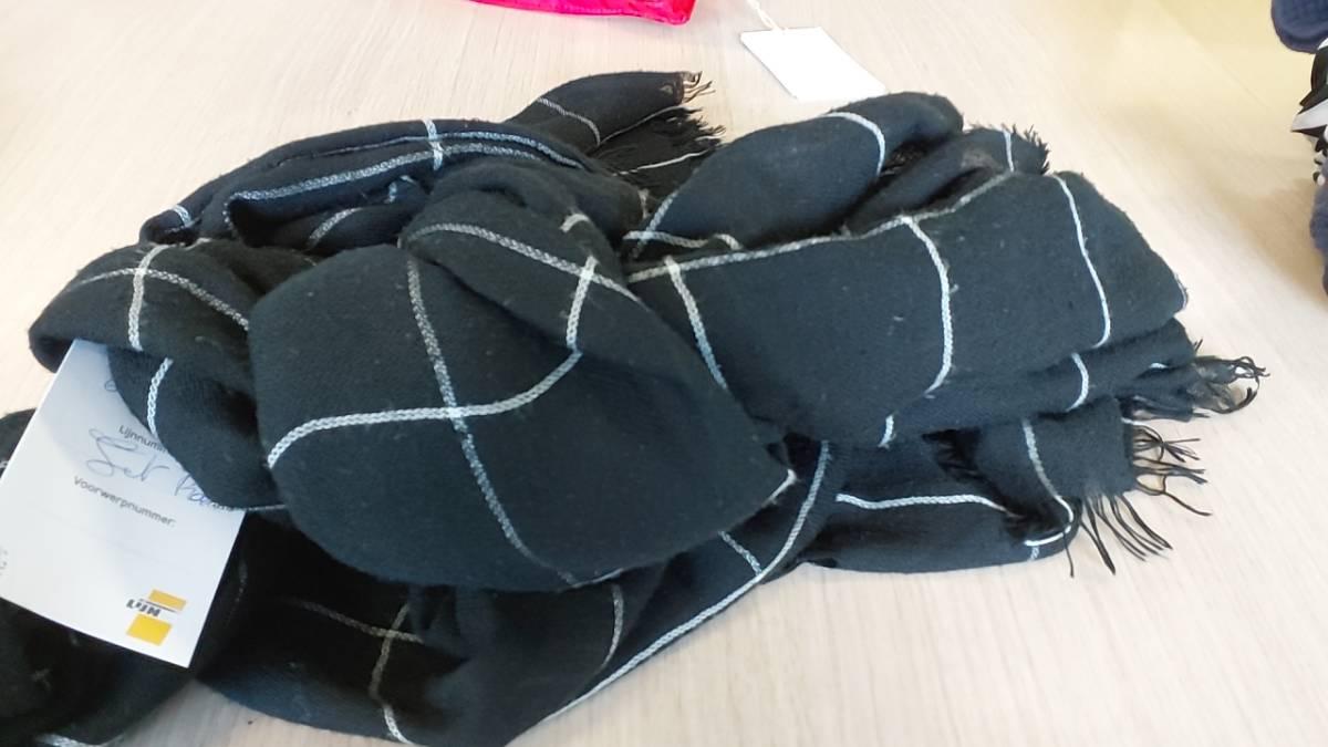 Kleding - Sjaal - Gevonden voorwerp | iLost