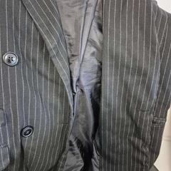 Blazer Grijs gestreept, as reported by Arriva Twents using iLost