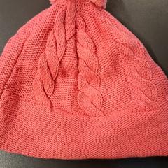 Klobúk, ako bolo nahlásené IKEA Paris Nord Roissy pomocou iLost