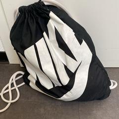 Gym sack Schwarz von Nike, as reported by Wilmering Vechta using iLost