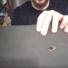 Braccialetto, come riportato da MEININGER Hotel Vienna Downtown Franz utilizzando iLost