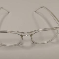 Glasses, as reported by Regio West-Vlaanderen using iLost