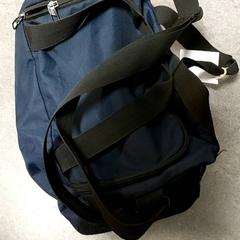 Borsa - Sporttas Donkerblauw, come riportato da Regio Oost-Vlaanderen utilizzando iLost