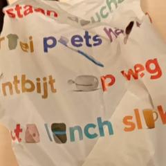 Borsa, come riportato da Mövenpick Hotel Amsterdam City Centre utilizzando iLost