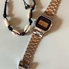 Armbanduhr & Armband, gemeldet von MEININGER Hotel München City Center über iLost