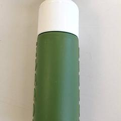 Butelka do picia Kakigroen/Wit, zgłoszono przez Regio West-Vlaanderen przy użyciu iLost