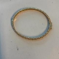 팔찌 Goud, iLost를 사용하여 Pathé Schouwburgplein에 보고됨