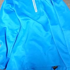 Jakke, som rapportert av Mövenpick Hotel Amsterdam City Centre ved bruk av iLost