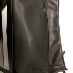 가방 Handtas Paepe, iLost를 사용하여 Regio West-Vlaanderen에 보고됨