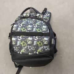 Mochila, ha sido reportado por Regio Antwerpen - Brussel con iLost