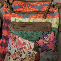 Sac, a été signalé par MEININGER Hotel Copenhagen utilisant iLost