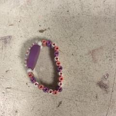 Eskumuturra, gisa salatu by Artis iLost erabiliz