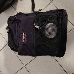 Rugzak eastpak, zoals gemeld door Regio Limburg - Leuven met iLost