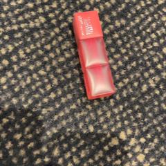 口紅 がiLostで Van der Valk Hotel Utrecht によって報告されました