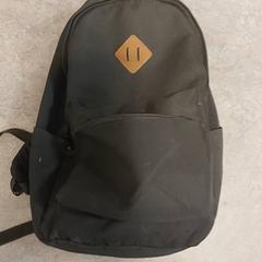 Mochila - Jaamann, ha sido reportado por Centraal magazijn con iLost