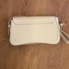 Handbag, as reported by HTM using iLost