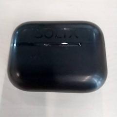 Airpods case Zwart, as reported by Arriva Limburg Zuid using iLost