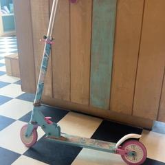 Scooter, gisa salatu by Familie Resort Molenwaard iLost erabiliz