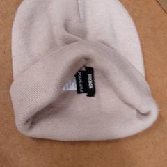 Czapka, zgłoszono przez IKEA Gävle przy użyciu iLost