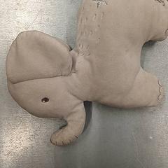 Plyšová hračka elephant, ako bolo nahlásené IKEA Orléans - Ardon pomocou iLost