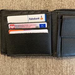 İLost kullanarak Gemeente Alkmaar tarafından bildirildiği gibi Portemenee met inhoud zwart