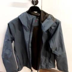 Jacke, gemeldet von Qbuzz ZHN über iLost