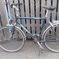 Bicikli Giant Blauw, amint azt Fietsdepot Meierijstad az iLost segítségével jelentette.