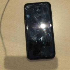 Iphone SE, gemeldet von Walibi Holland über iLost