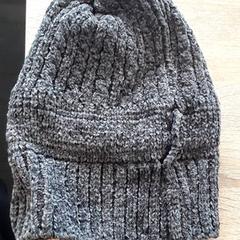 Beanie, jak nahlášeno EBS Tramplein pomocí iLost